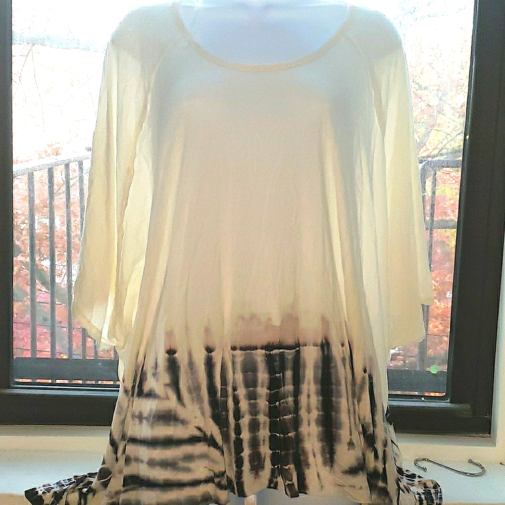MONO B Top